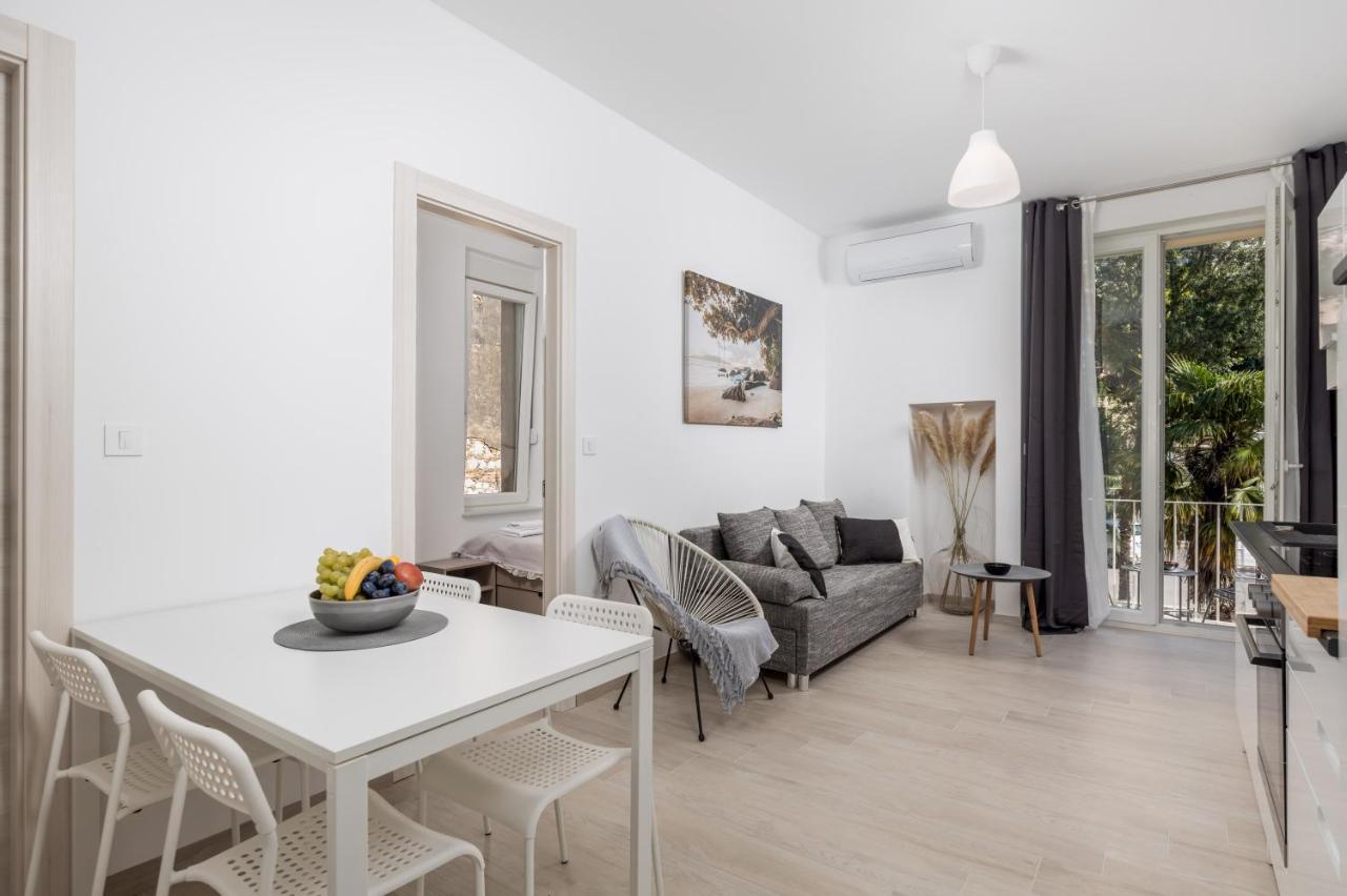 Balcony Apartment Pampas Rijeka Eksteriør billede