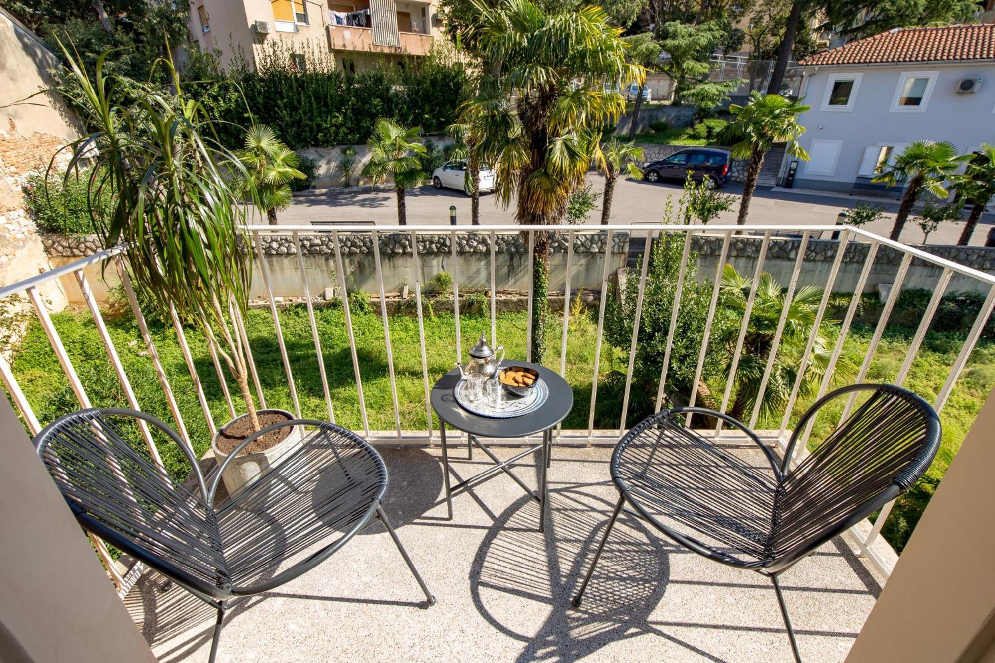 Balcony Apartment Pampas Rijeka Eksteriør billede